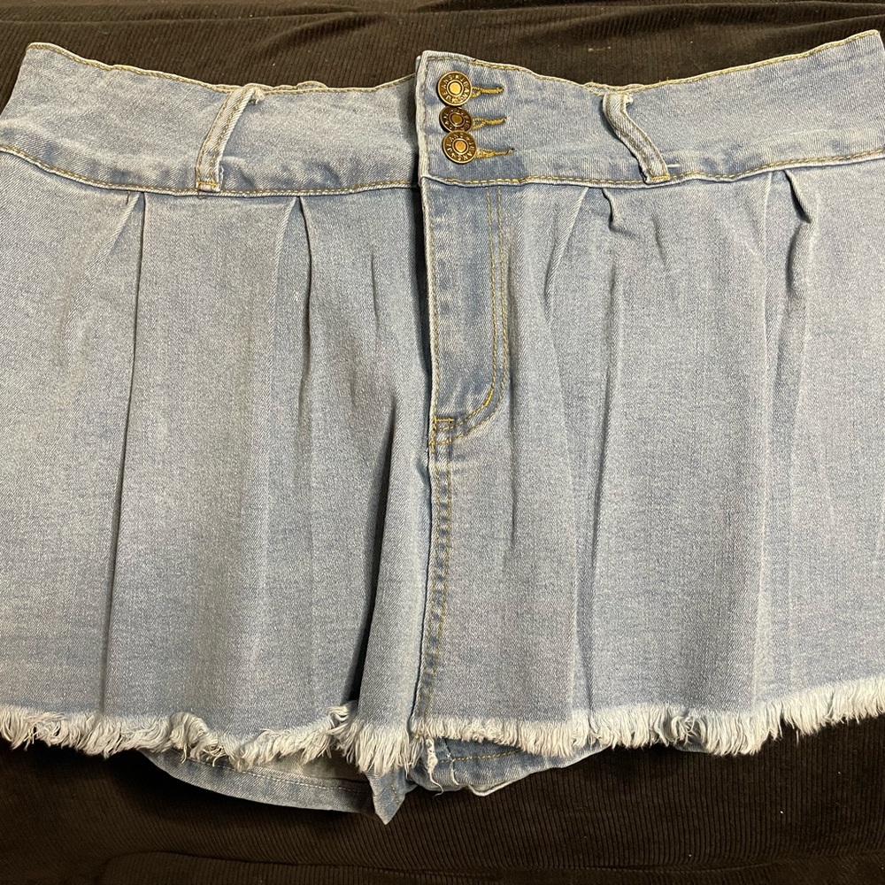 Denim Frayed Hem Women Shorts